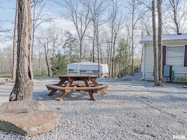565 Dutton Chapel Rd, Golconda, IL 62938 - view of yard