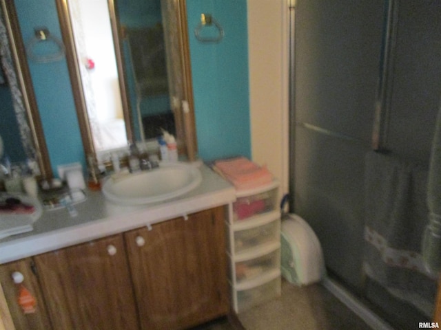 full bathroom featuring vanity