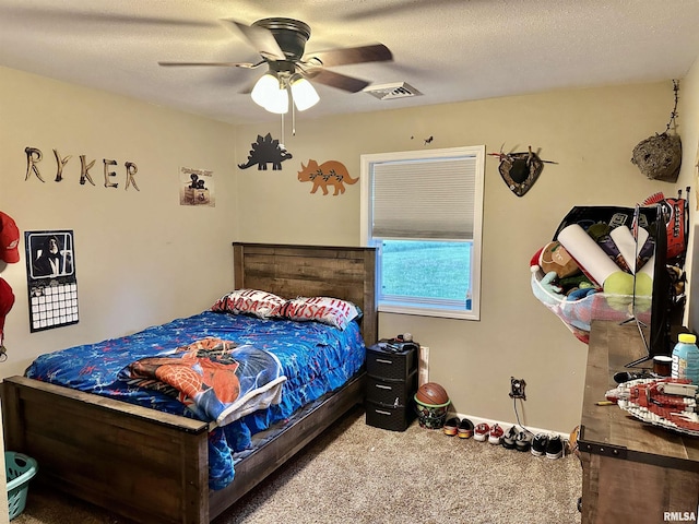 1821 Zion Hill Rd, Centralia, IL 62801 - carpeted bedroom featuring a ceiling fan
