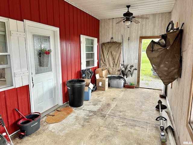 1821 Zion Hill Rd, Centralia, IL 62801 - entrance to property featuring a ceiling fan