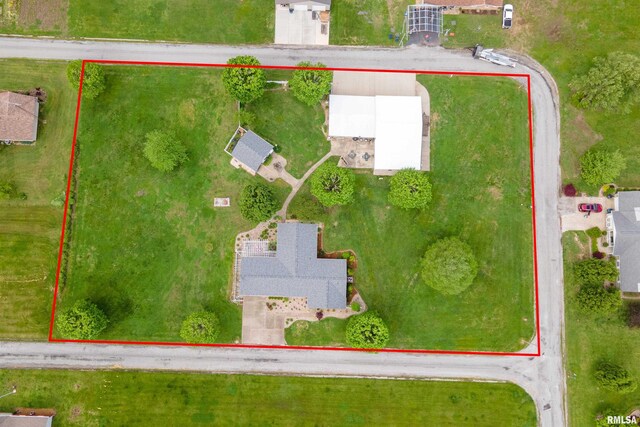 24 Karen Dr, Christopher, IL 62822 - aerial view