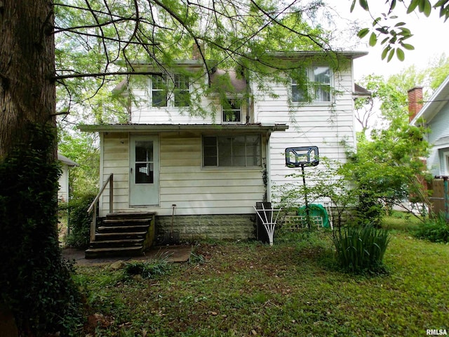 327 Linden Ave, Centralia, IL 62801 - photo 4