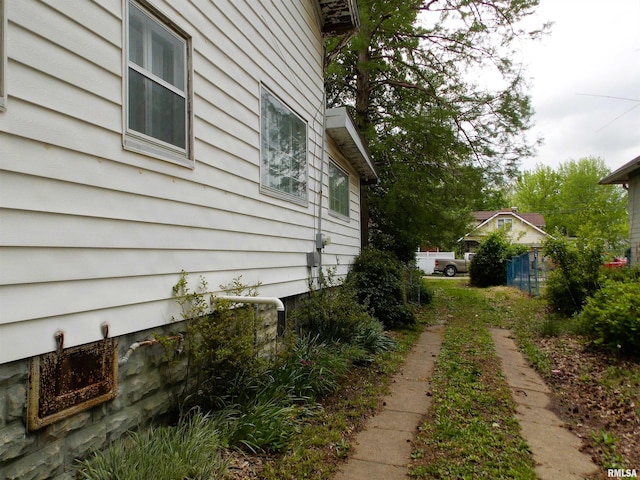 327 Linden Ave, Centralia, IL 62801 - photo 5