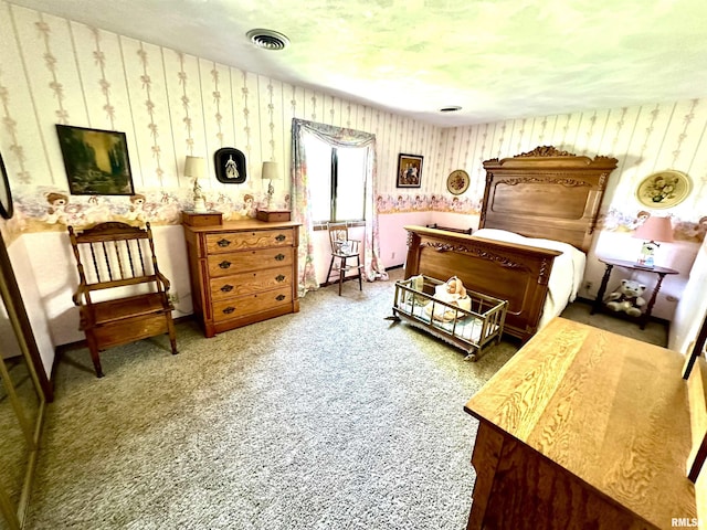 7 Lakewood Dr, Centralia, IL 62801 - bedroom with wallpapered walls and carpet floors