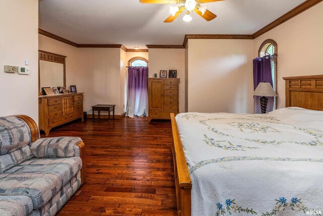 500 Swink Ln, Jonesboro, IL 62952 - bedroom with wood-type flooring, crown molding, a ceiling fan, and multiple windows