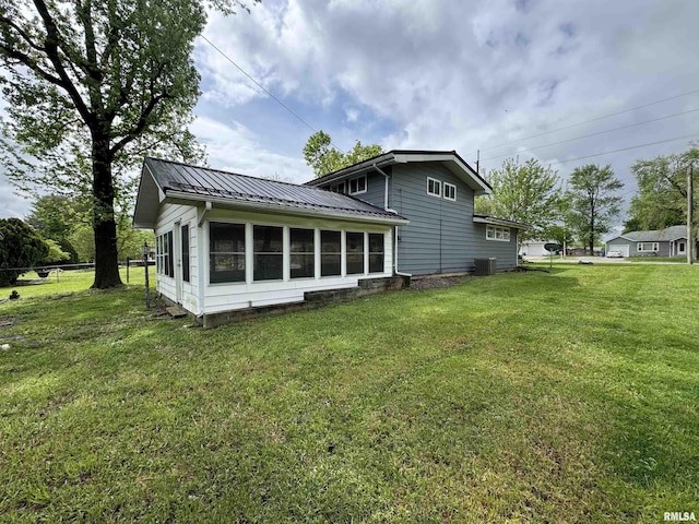 411 Springfield Ave, Anna, IL 62906 - photo 2