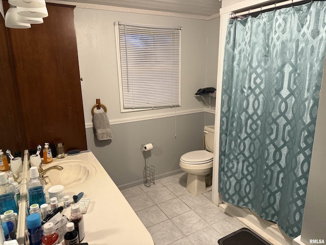 11729 Kevin Ln, Carterville, IL 62918 - bathroom with toilet, tile patterned flooring, a sink, and curtained shower