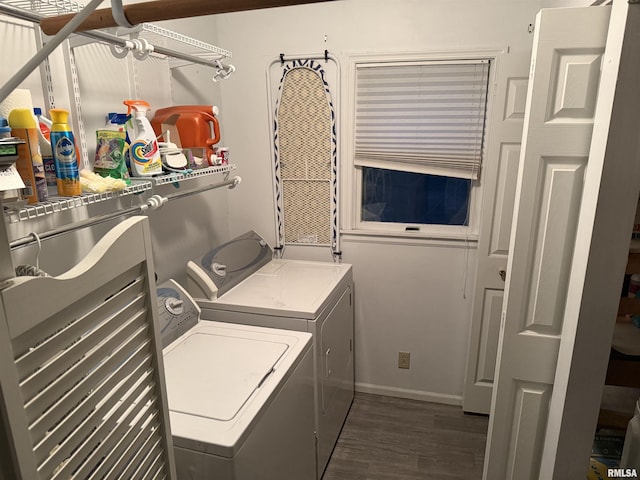 11729 Kevin Ln, Carterville, IL 62918 - washroom with washing machine and clothes dryer, dark wood-type flooring, and baseboards