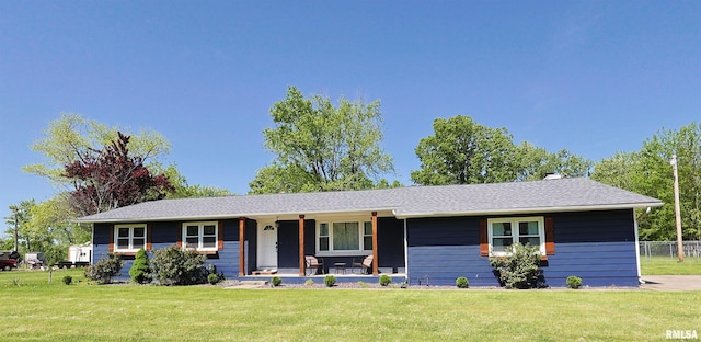 ranch-style house featuring a porch