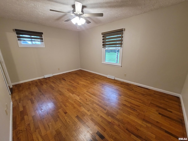 219 Oak Tree Ave, Salem, IL 62881 - photo 16