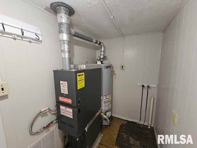 2307 Perkins Ave Unit A, Mount Vernon, IL 62864 - utilities featuring gas water heater