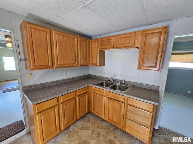 2307 Perkins Ave Unit A, Mount Vernon, IL 62864 - kitchen featuring a sink, dark countertops, and brown cabinets