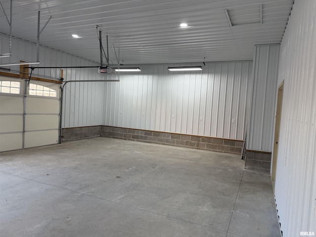 920 E 3rd St, Centralia, IL 62801 - garage featuring a garage door opener