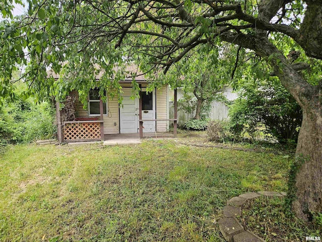 108 Fair Ave, Flora, IL 62839 - photo 5