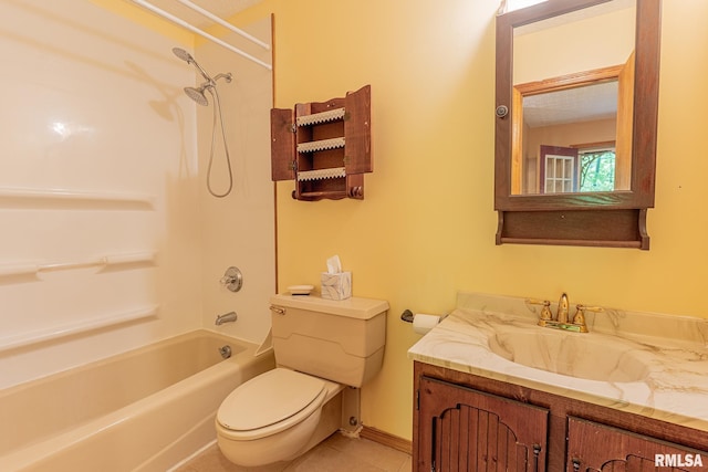 15751 E Tolle Rd, Mount Vernon, IL 62864 - full bath featuring tile patterned floors, toilet, vanity, and shower / tub combination