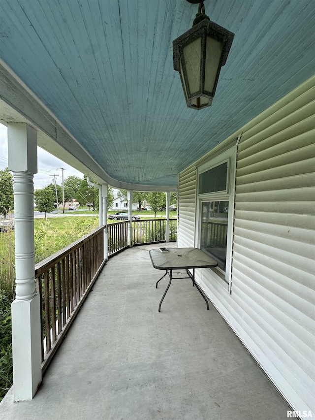 510 N Mcleansboro St, Benton, IL 62812 - photo 9