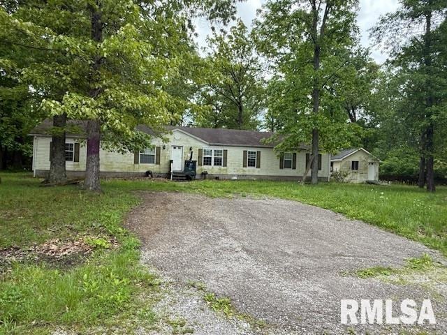 17750 Freeman Spur Rd, Herrin, IL 62948 - photo 4