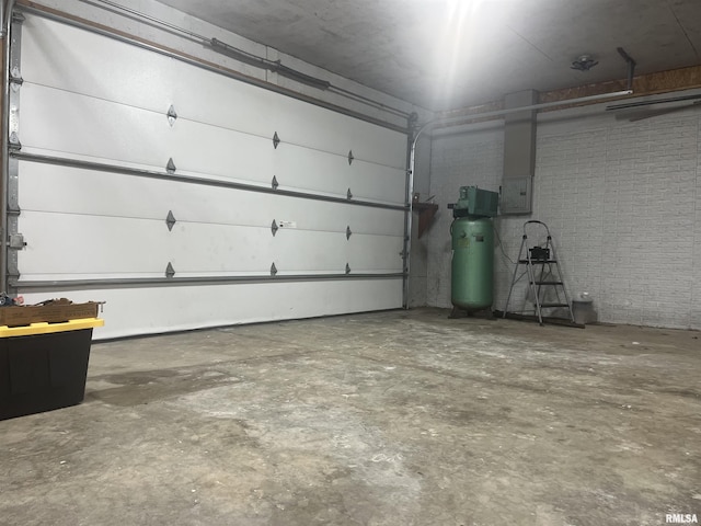 7544 Geranium Rd, Oakdale, IL 62268 - view of garage