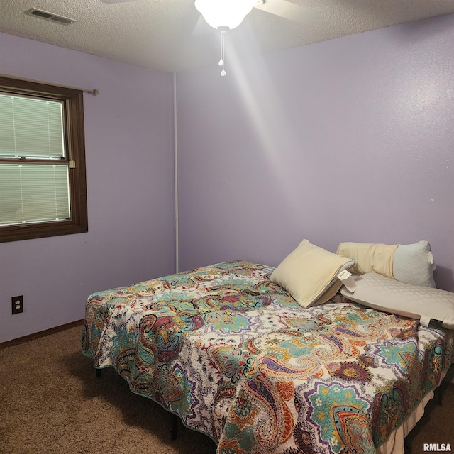 15267 N Woodlawn Ln, Woodlawn, IL 62898 - carpeted bedroom featuring baseboards