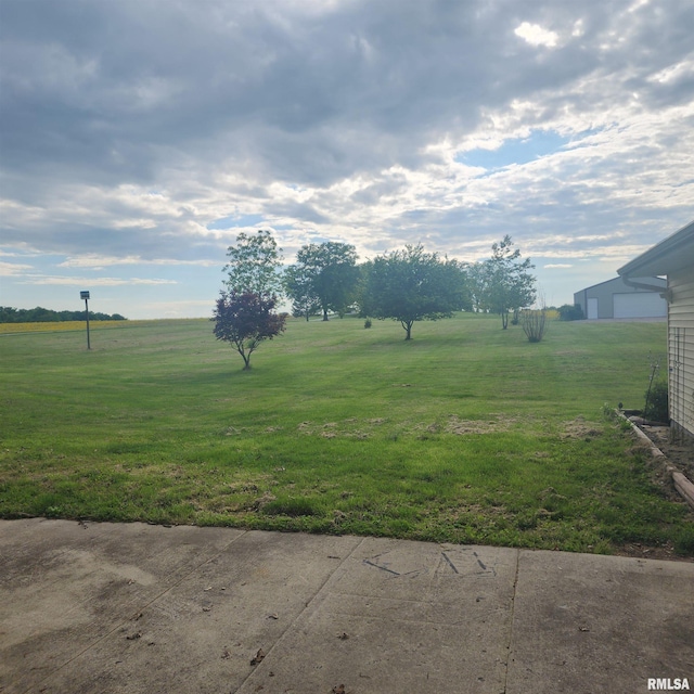 15267 N Woodlawn Ln, Woodlawn, IL 62898 - view of grassy yard with a view of rural / pastoral area