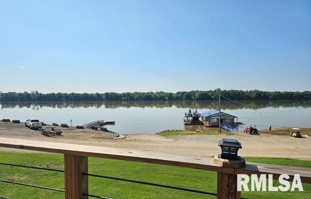 160 Front St, Elizabethtown, IL 62931 - water view with a boat ramp