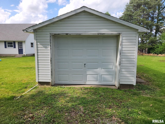 105 E Rea St, Valier, IL 62891 - view of garage