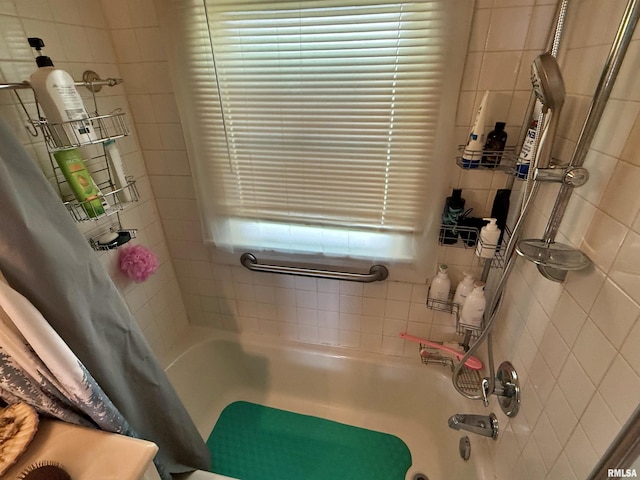 6556 S US-45 Rd, Brookport, IL 62910 - bathroom featuring shower / tub combo