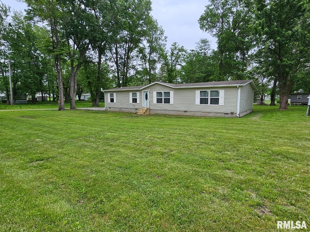 901 W 4th St, Bluford, IL 62814 - photo 1