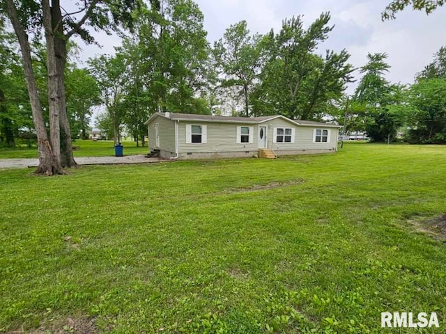 901 W 4th St, Bluford, IL 62814 - back of property featuring crawl space, entry steps, and a yard