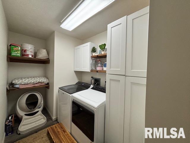 1500 Saint Andrews Pl, Herrin, IL 62948 - clothes washing area with cabinet space and independent washer and dryer