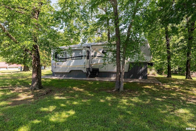 540 Kendall Ln, Marion, IL 62959 - rear view of house featuring a yard