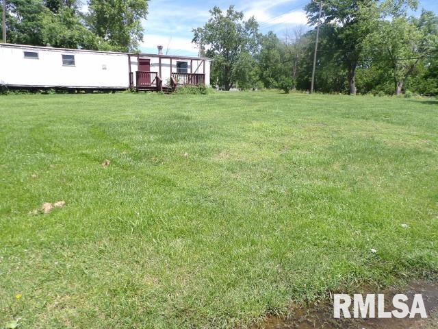 509 E Walnut St, Carrier Mills, IL 62917