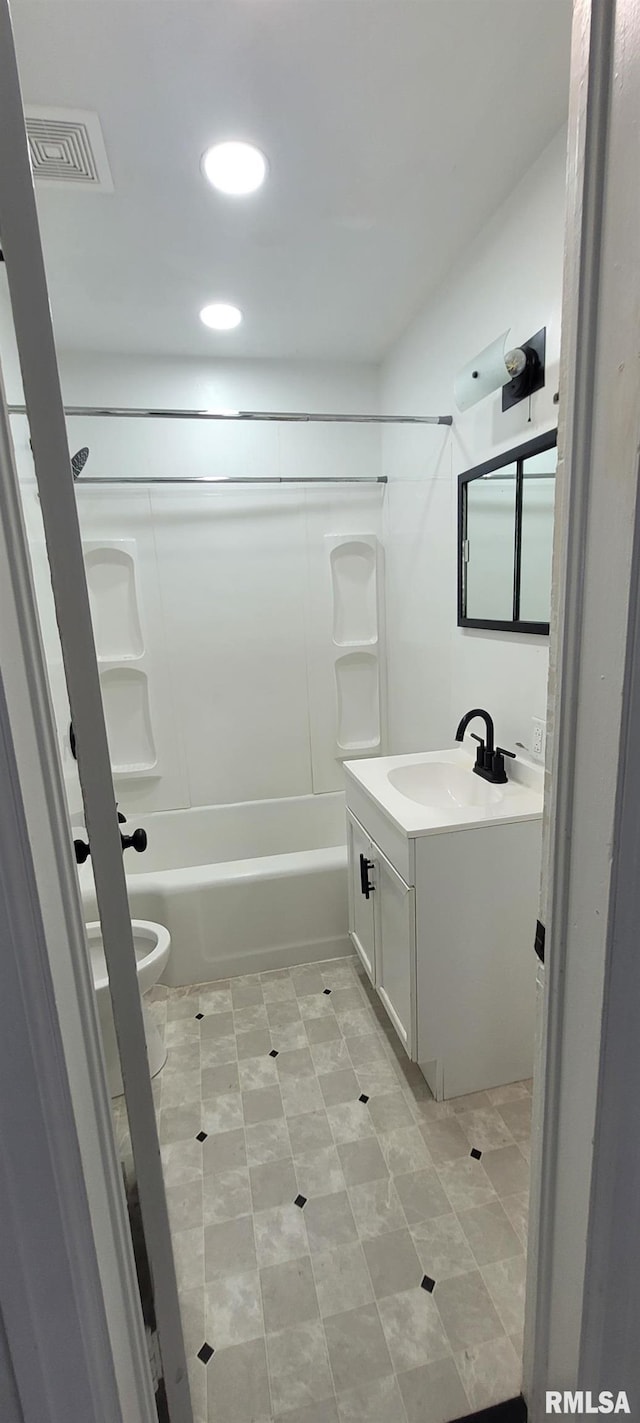 2814 Mannen St, Mount Vernon, IL 62864 - full bath featuring tile patterned floors, vanity, shower / bath combination, toilet, and recessed lighting