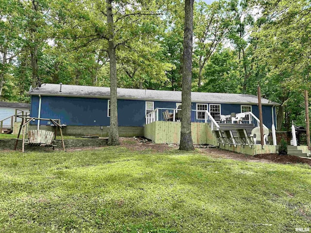 2235 Chesapeake Ln, Centralia, IL 62801 - photo 2