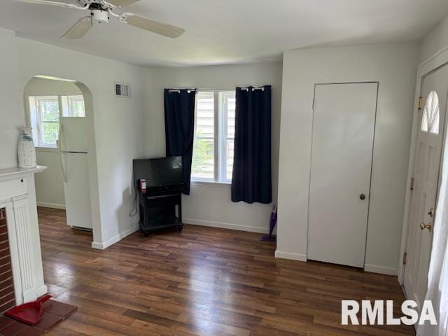 802 S Twisdale St, Carbondale, IL 62901 - photo 4