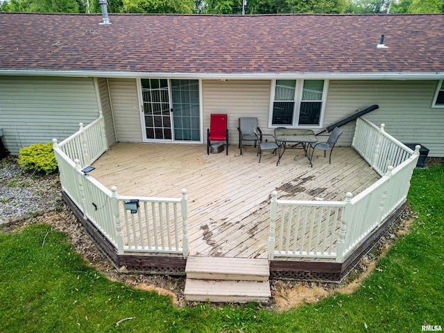 1103 W Boone St, Salem, IL 62881 - view of deck