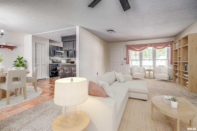 1103 W Boone St, Salem, IL 62881 - living area with a ceiling fan and a textured ceiling
