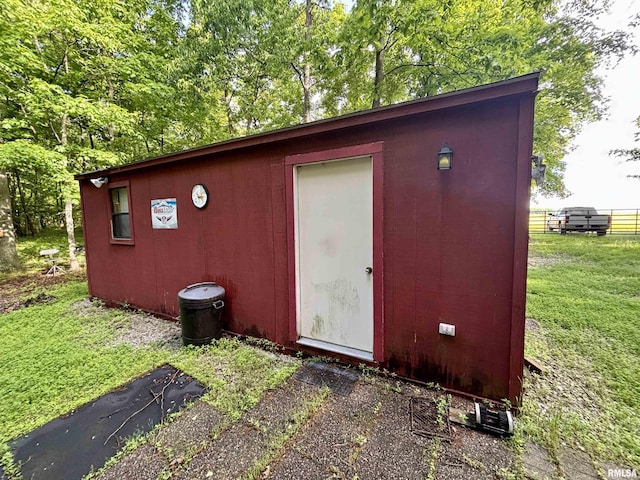 000 Flint Rd, Louisville, IL 62858