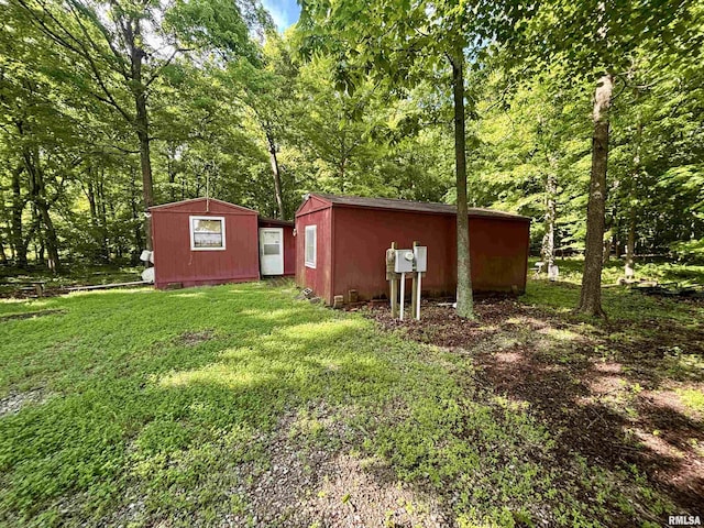 000 Flint Rd, Louisville, IL 62858