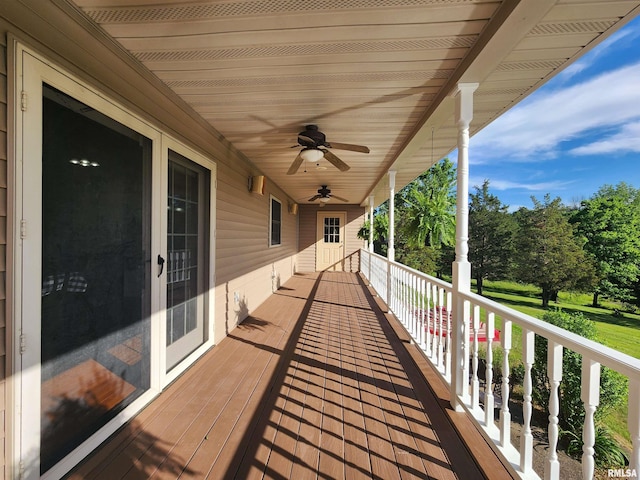 580 Blackman Hill Rd, Harrisburg, IL 62946 - wooden terrace featuring a ceiling fan