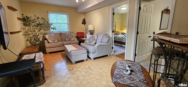 1608 W Briarwood Dr, Carbondale, IL 62901 - view of living room