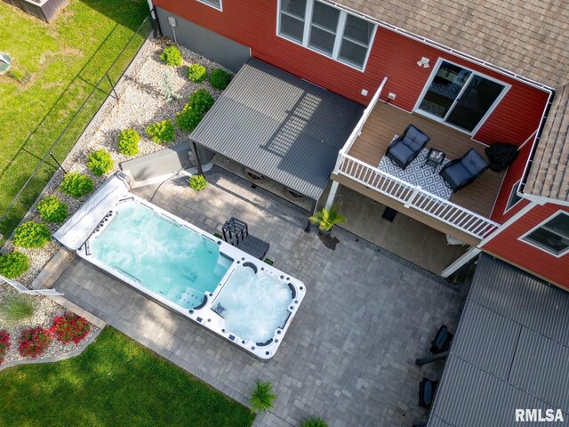 11782 Driftwood Dr, Marion, IL 62959 - view from above of property featuring a pool area