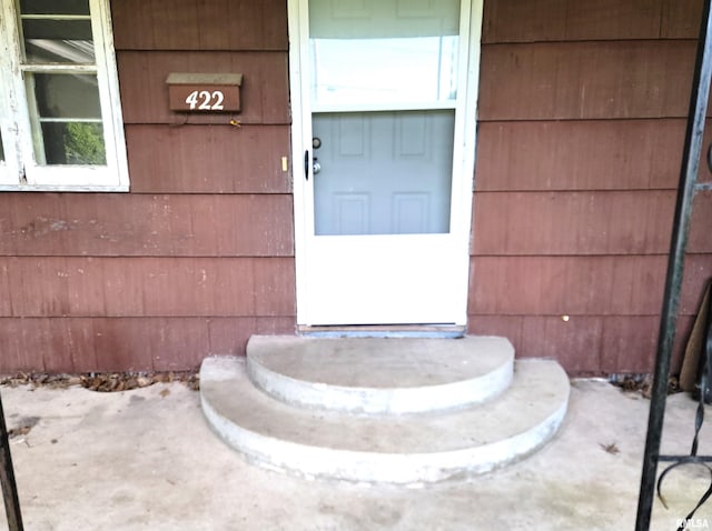 422 E Dr, Flora, IL 62839 - view of entrance to property