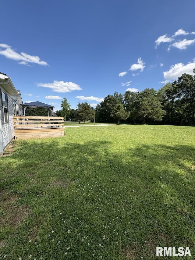 17227 Number 9 Blacktop Blacktop, West Frankfort, IL 62896 - view of green lawn featuring a wooden deck