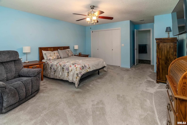 415 E Reichert Dr, Marion, IL 62959 - bedroom with carpet flooring, a closet, a ceiling fan, and baseboards