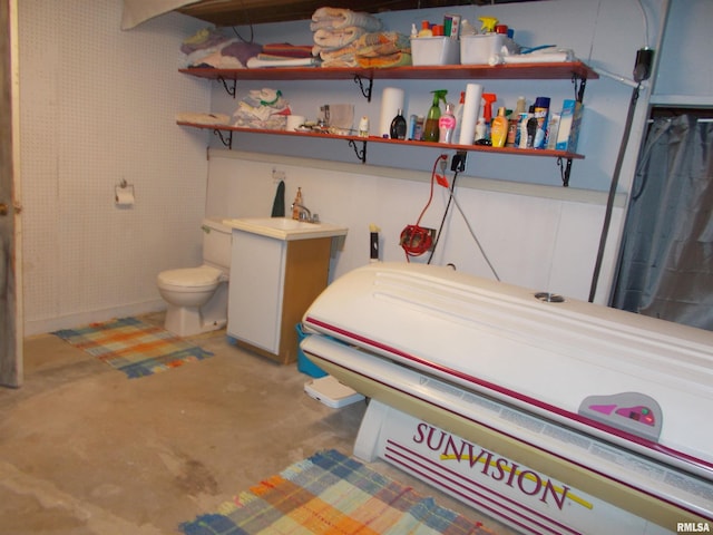 512 S Garfield St, Steeleville, IL 62288 - misc room featuring concrete flooring