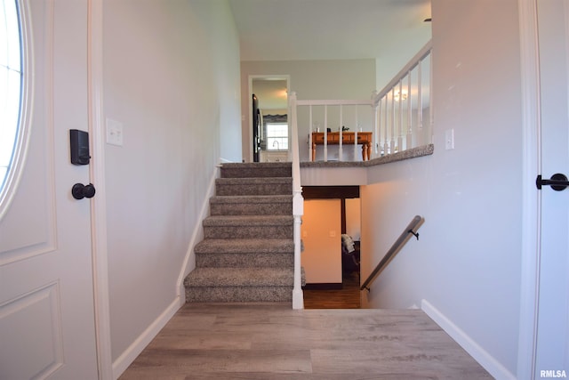 3100 Mulberry Ave, Mount Vernon, IL 62864 - stairs featuring wood finished floors and baseboards