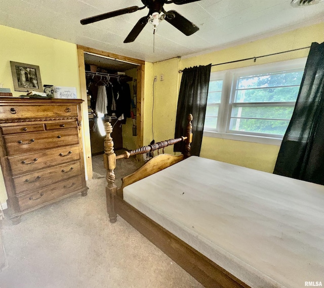 1105 N Maple St, Carterville, IL 62918 - carpeted bedroom with a closet and a ceiling fan