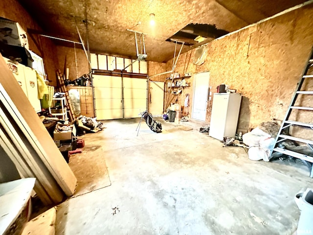 1105 N Maple St, Carterville, IL 62918 - view of garage