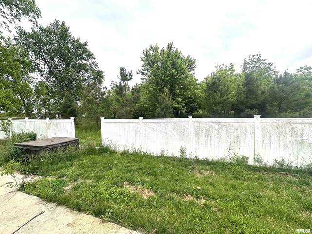 310 E Texas Ave, Sandoval, IL 62882 - photo 8